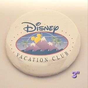 Walt Disney World Vacation Club Pinback Button  Hidden Mickey Island Mountain